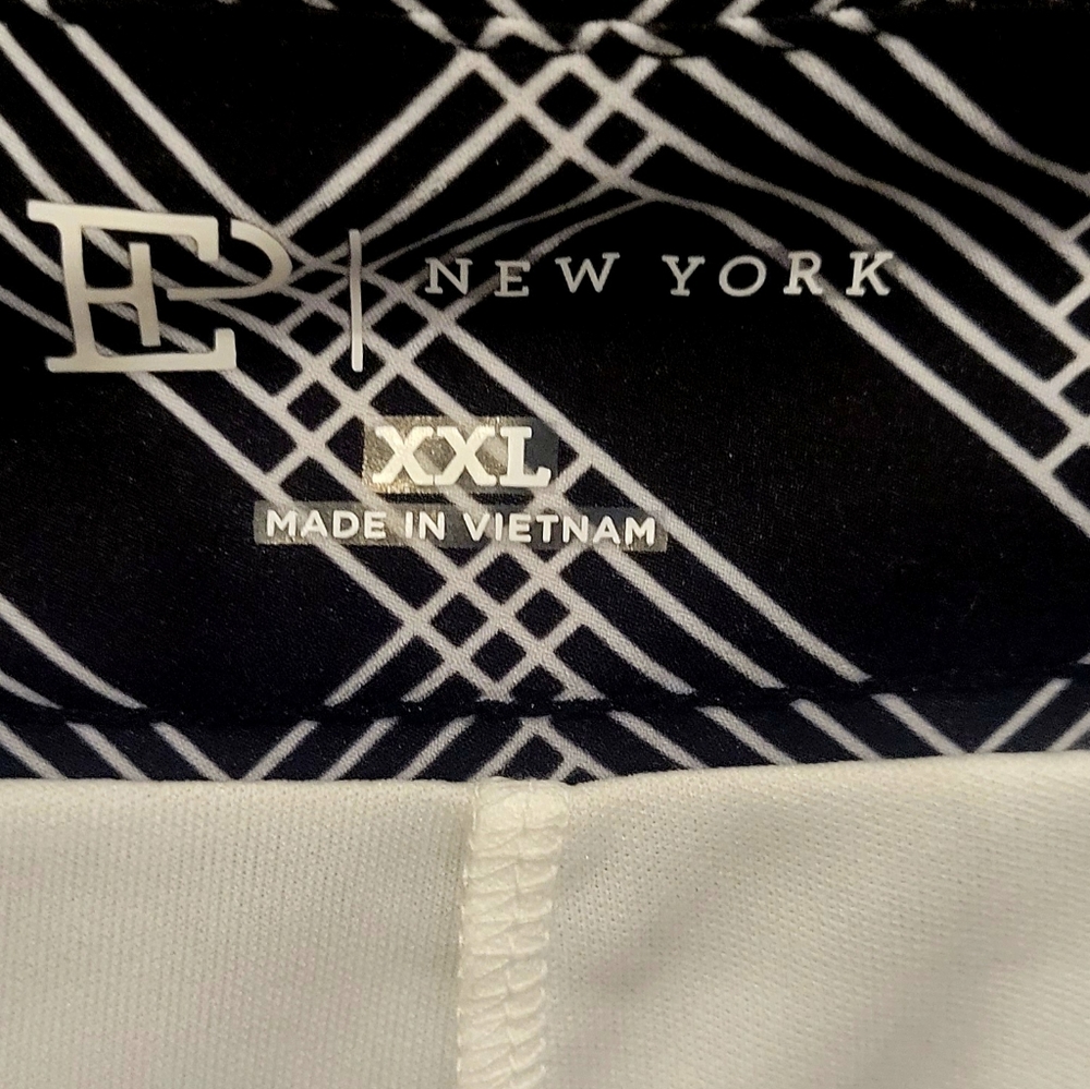 A EP golf skort